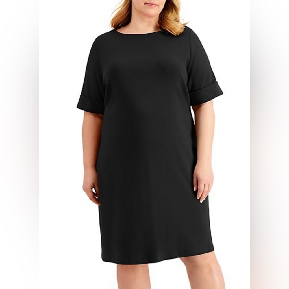 NWT Karen Scott Black Sheath Dress, comfortable and versatile.